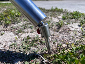 Incorrect installation example: CHA CFM-34 HD seated on the narrow CHA SPIKE MOUNT without the required collar